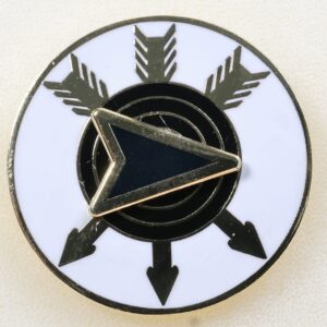 W033A- World Archery Arrowhead Award - Black